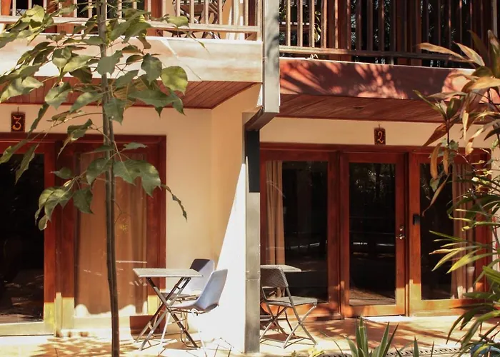 Hotel Chocolate 3*